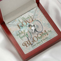 Load image into Gallery viewer, Happy Mother&#39;s Day with personalized name card - A Moms Love - 5100
