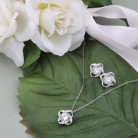 Load image into Gallery viewer, Couple Necklace Set - This one for women (the
